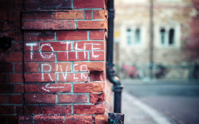 Brick wall graffiti river street free wallpaper for desktop - medium preview image