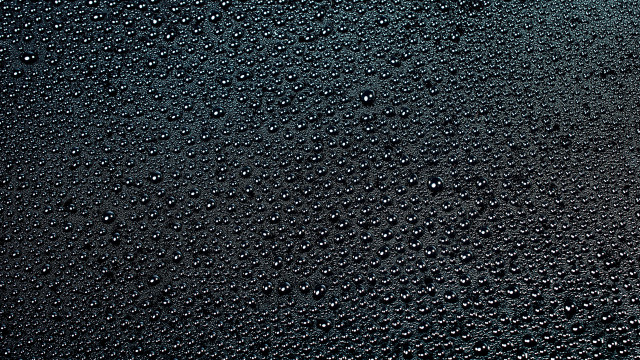 Black water drops yellow light free wallpaper for desktop - medium preview image