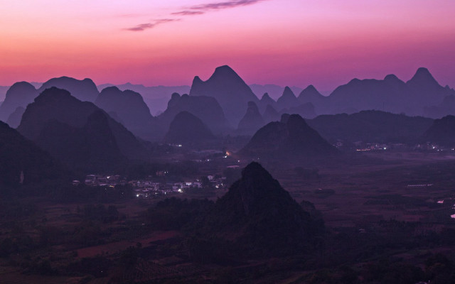 Mountain sunset pink sky small free wallpaper for desktop - medium preview image