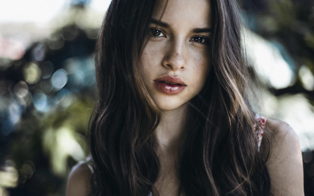 Woman longhair whiteShirt tree portrait free wallpaper for desktop - medium preview image