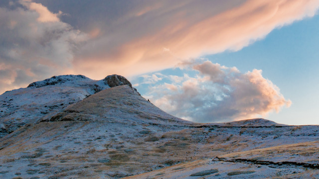 Mountain peak cloudy sky ocean free wallpaper for desktop - medium preview image