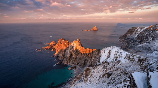 Mountain lake snowy background boat free wallpaper for desktop - medium preview image