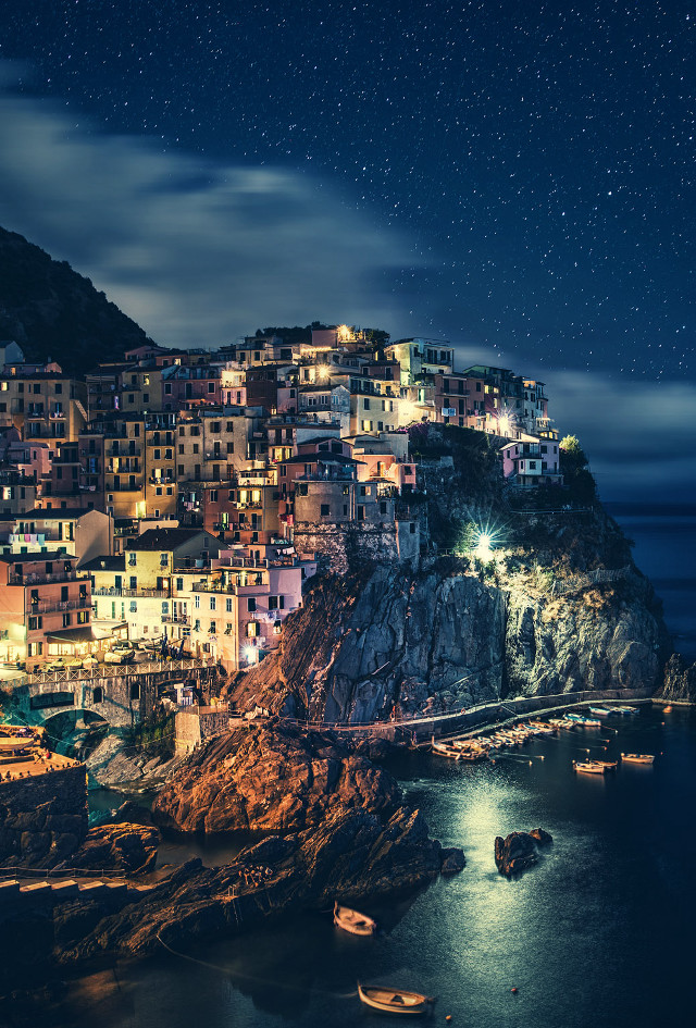 Night town cliff bridge boats free wallpaper for mobile - medium preview image