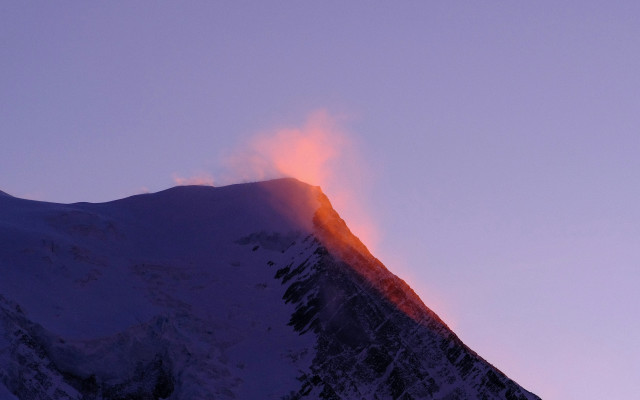 Mountain smoke cloud sunset volumetric free wallpaper for desktop - medium preview image