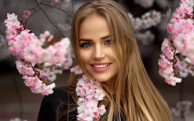 Blonde woman blue eyes floral free wallpaper for desktop - medium preview image
