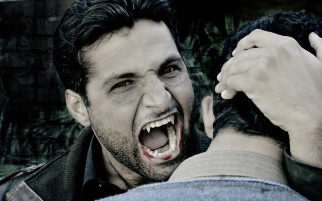 Man shocked holding head blood free wallpaper for desktop - medium preview image