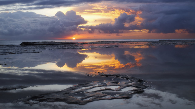 Sunset reflections clouds water rocks free wallpaper for desktop - medium preview image