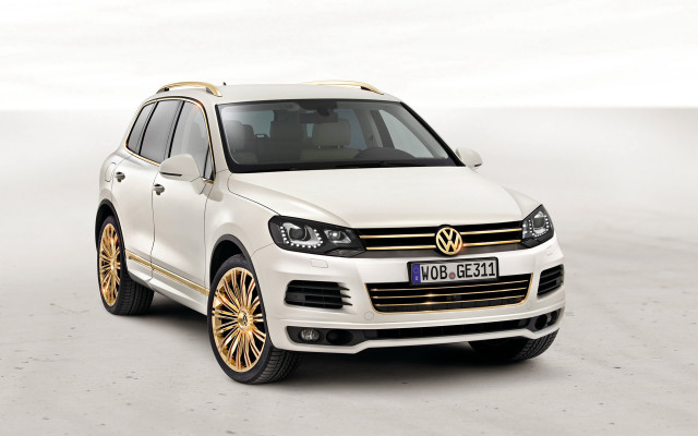 White volkswagen suv gold rims free wallpaper for desktop - medium preview image