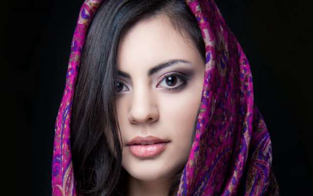 Woman scarf portrait blueeyes makeup free wallpaper for desktop - medium preview image