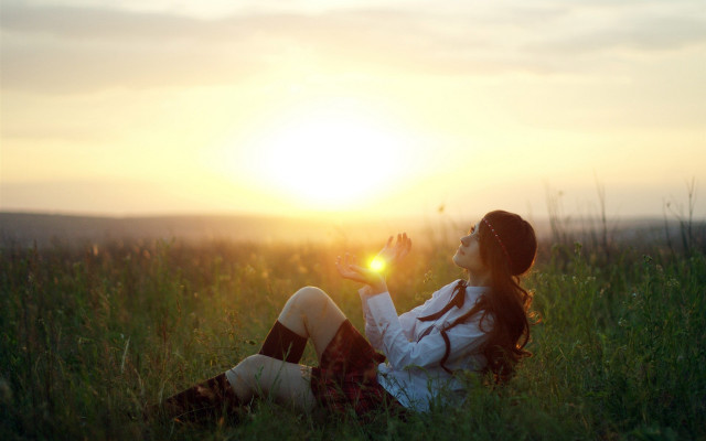 Woman sitting field sunset flare free wallpaper for desktop - medium preview image