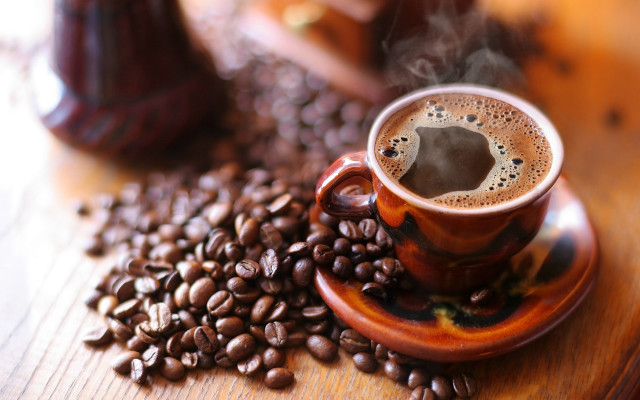 Coffee cup beans table grinder free wallpaper for desktop - medium preview image