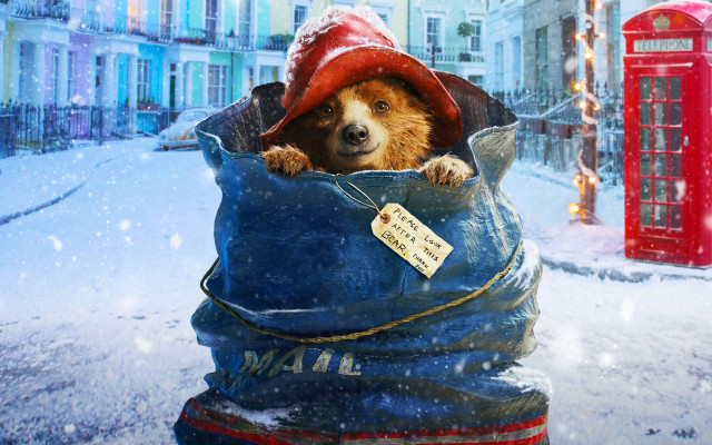 Dog hat bag street scene free wallpaper for desktop - medium preview image