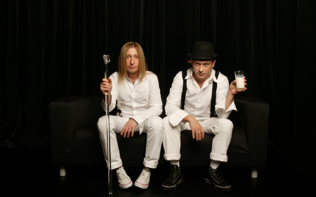 Man woman wine microphone gothic free wallpaper for desktop - medium preview image