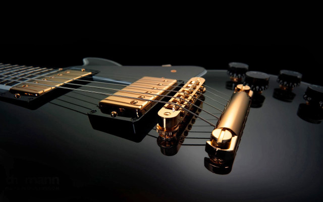 Guitar microphone closeup black background free wallpaper for desktop - medium preview image