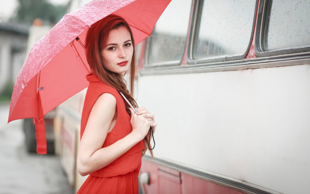 Woman red dress umbrella bus free wallpaper for desktop - medium preview image