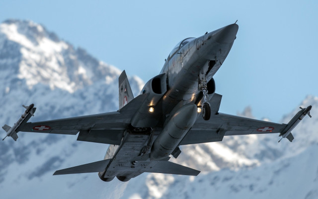 Fighter jet snow mountains daylights free wallpaper for desktop - medium preview image