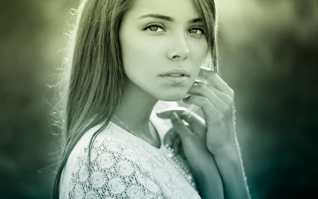 Woman longhair smoking serious portrait free wallpaper for desktop - medium preview image