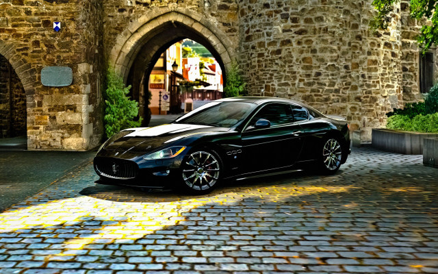 Black sports car stone building #2 free wallpaper for desktop - medium preview image