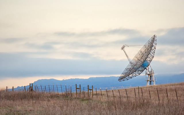 Satellite dish mountain field fence free wallpaper for desktop - medium preview image