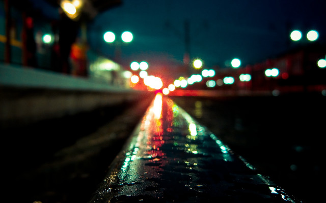 Blurry night street wet sidewalk free wallpaper for desktop - medium preview image