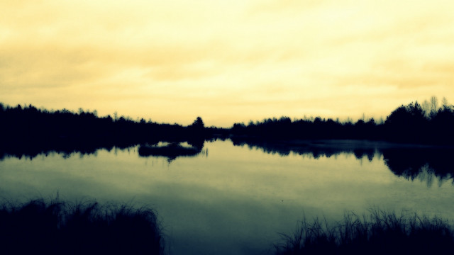 Lake boat trees sunset clouds free wallpaper for desktop - medium preview image