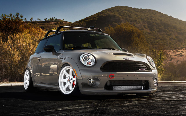 Small car rack parking lot free wallpaper for desktop - medium preview image