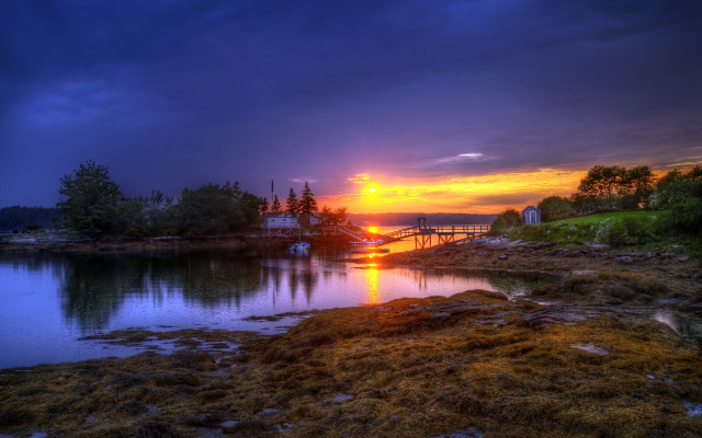 Sunset lake bridge house boat free wallpaper for desktop - medium preview image