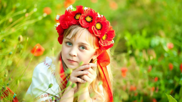 Girl red flower hair field free wallpaper for desktop - medium preview image