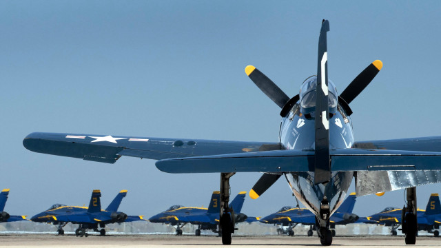 Large blue airplane propellers precisionism free wallpaper for desktop - medium preview image