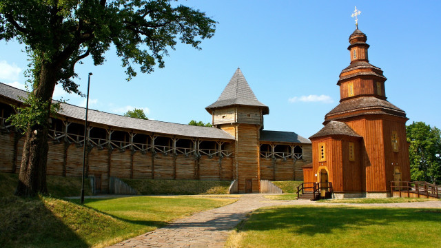 Large wooden building clock tower free wallpaper for desktop - medium preview image