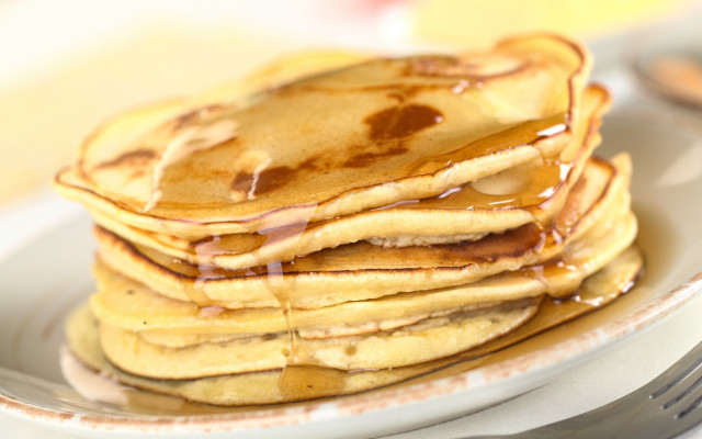 Pancakes syrup plate fork knife #2 free wallpaper for desktop - medium preview image