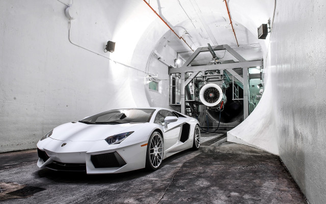 White sports car tunnel machine #2 free wallpaper for desktop - medium preview image
