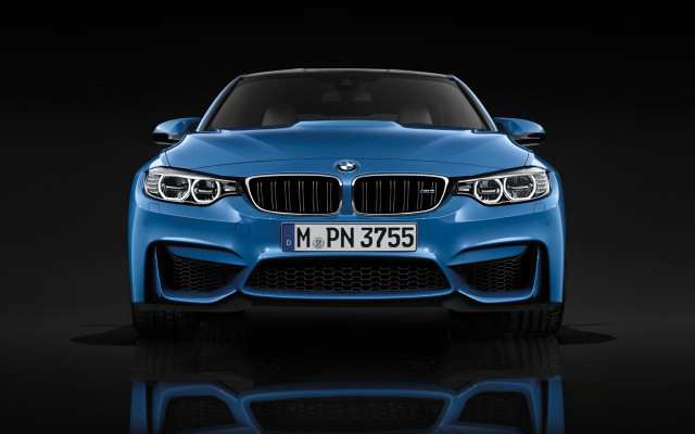 Blue bmw dark room reflection free wallpaper for desktop - medium preview image