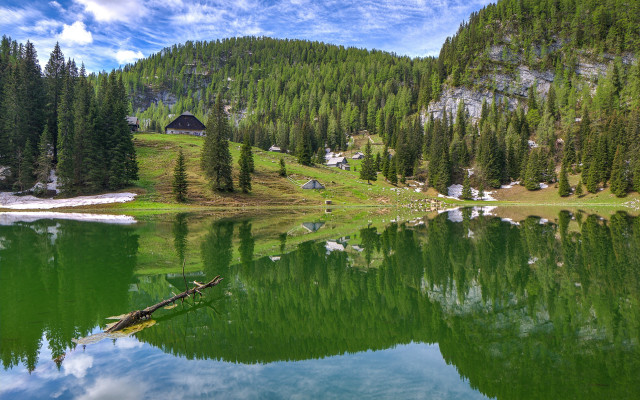 Lake forest cabin mountain sky free wallpaper for desktop - medium preview image