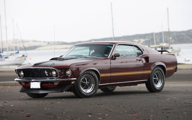 Maroon mustang brown stripe boat free wallpaper for desktop - medium preview image