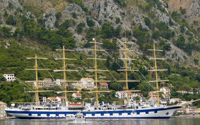 Large boat mountain town forest free wallpaper for desktop - medium preview image