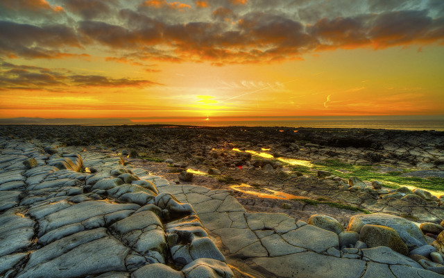 Sunset rocky beach path water free wallpaper for desktop - medium preview image