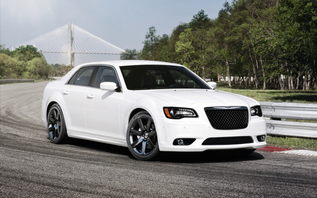 White car bridge trees detailed free wallpaper for desktop - medium preview image