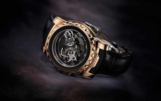 Gold watch baroque detailed Enguerrand free wallpaper for desktop - medium preview image