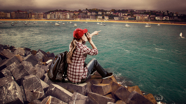 Woman rock wall water boats free wallpaper for desktop - medium preview image