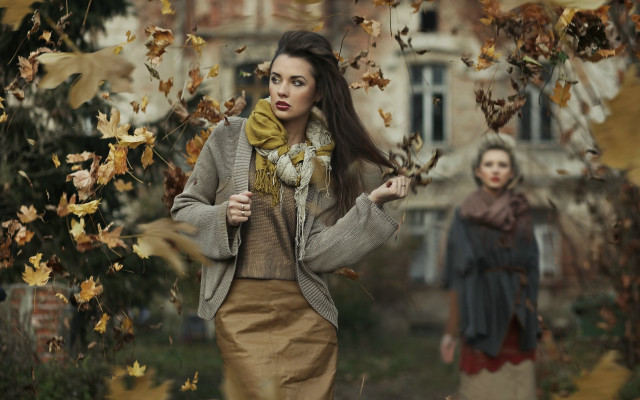 Autumn leaf woman scarf blurry free wallpaper for desktop - medium preview image