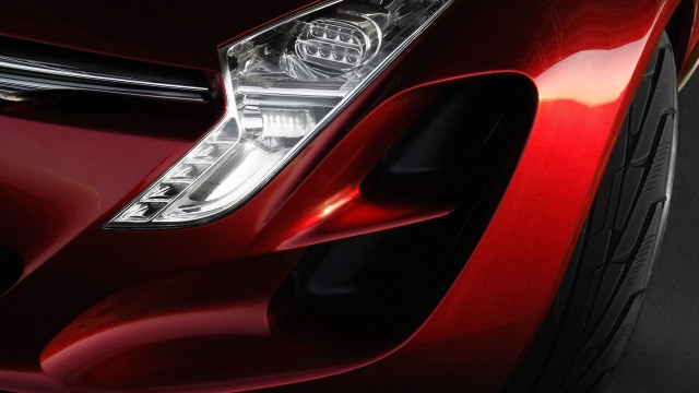 Red car headlight bumper light free wallpaper for desktop - medium preview image