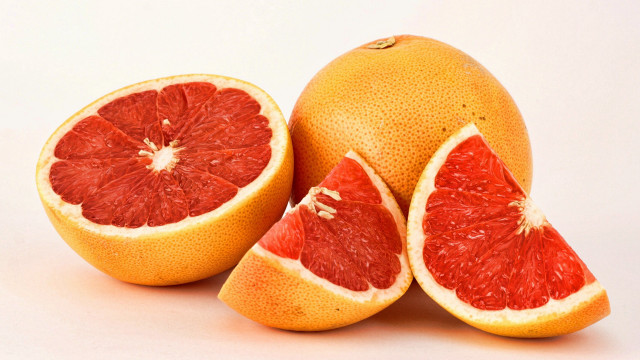 Grapefruits halved whole orange neoplasticism free wallpaper for desktop - medium preview image