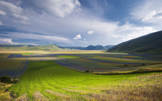 Mountain field blue sky hills free wallpaper for desktop - medium preview image
