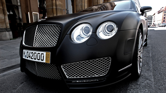 Black car clock building artdeco free wallpaper for desktop - medium preview image