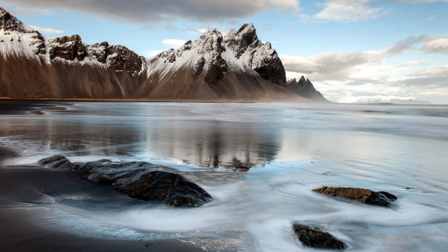 Mountain range reflection lake rocks #2 free wallpaper for desktop - medium preview image