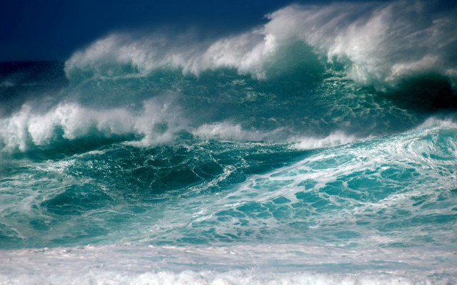 Large wave surf shore ocean free wallpaper for desktop - medium preview image