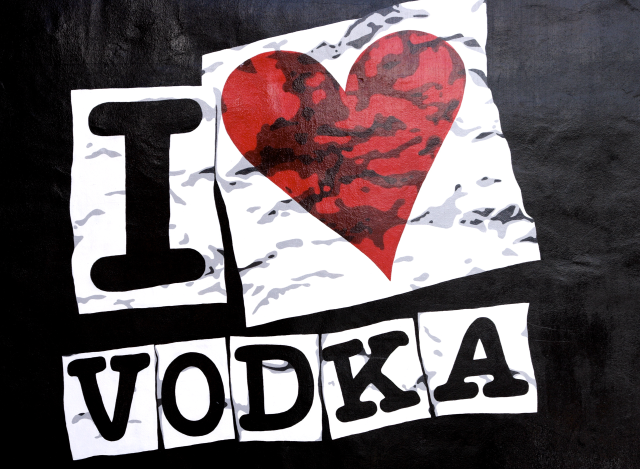 I love vodka heart black free wallpaper for desktop - medium preview image