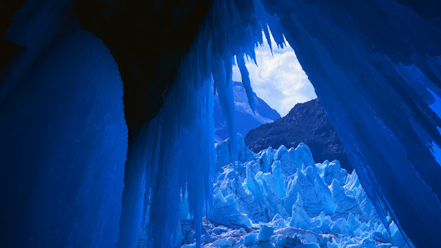 Large ice cave mountain blue free wallpaper for desktop - medium preview image