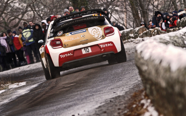 Rally car snowy road crowd free wallpaper for desktop - medium preview image